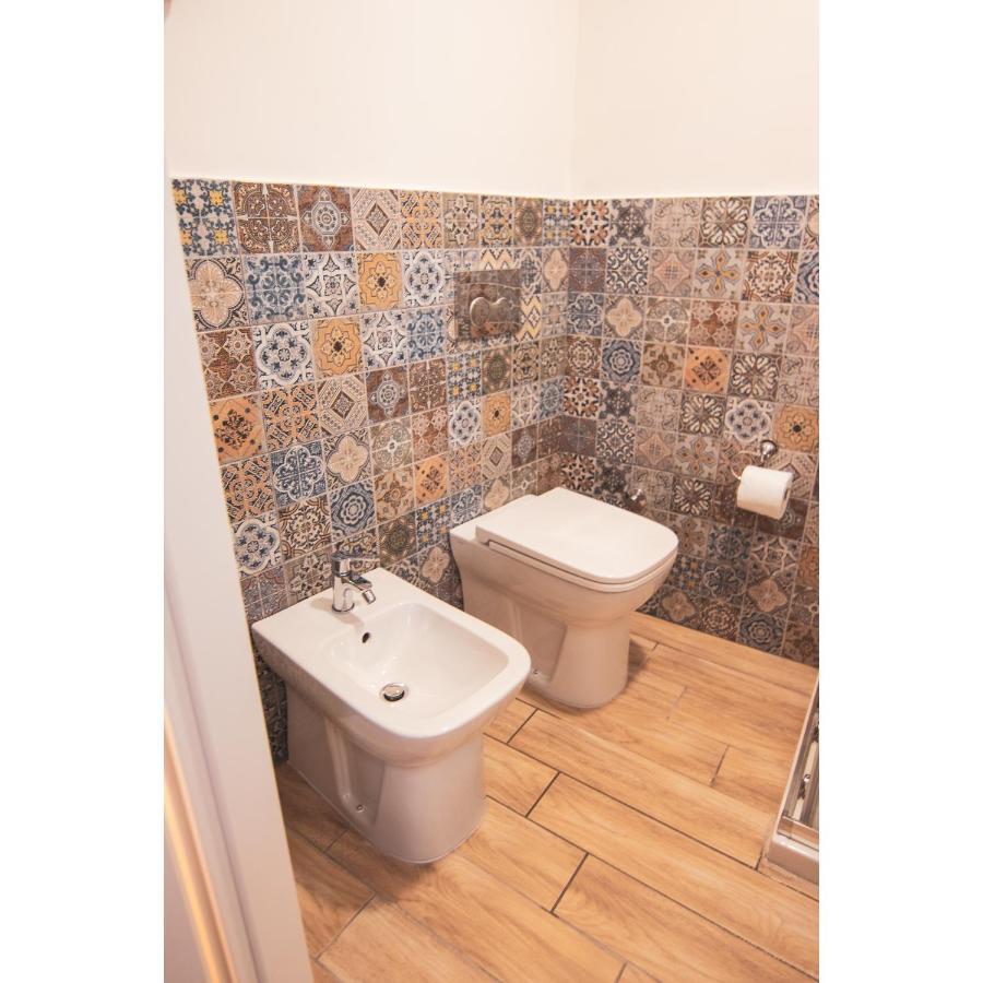 נאפולי Casa Masaniello - Affittacamere Guesthouse In Historical Center Toledo Station מראה חיצוני תמונה