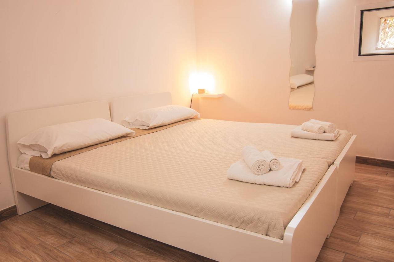 נאפולי Casa Masaniello - Affittacamere Guesthouse In Historical Center Toledo Station מראה חיצוני תמונה